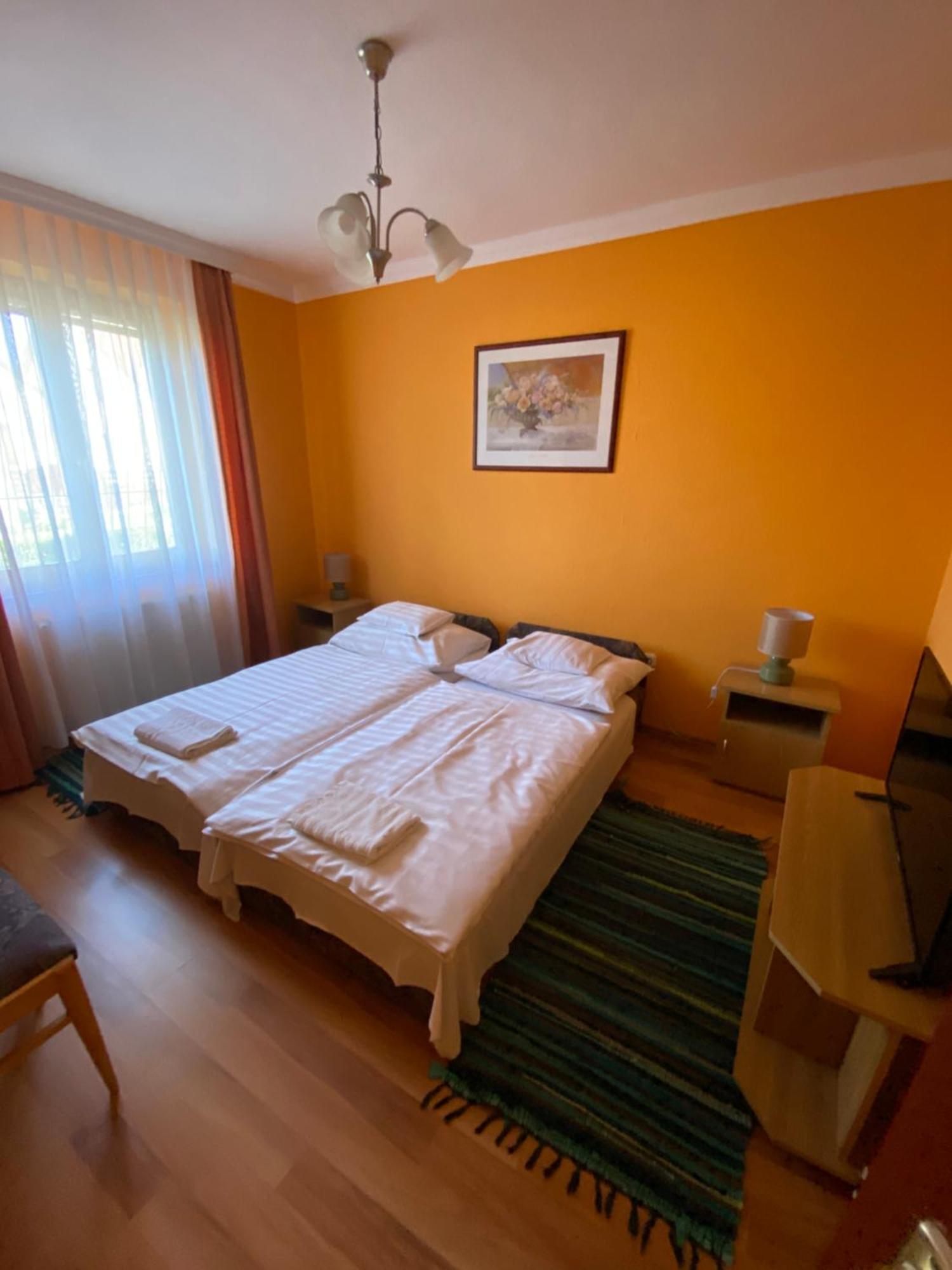 Apartman Dora Hajdúszoboszló Extérieur photo