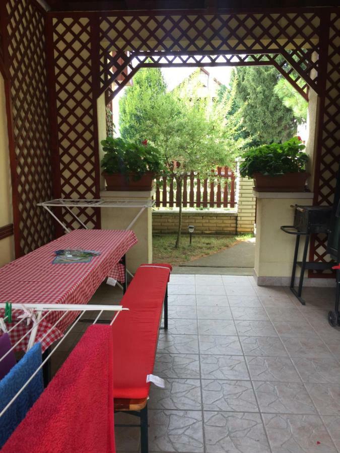 Apartman Dora Hajdúszoboszló Extérieur photo
